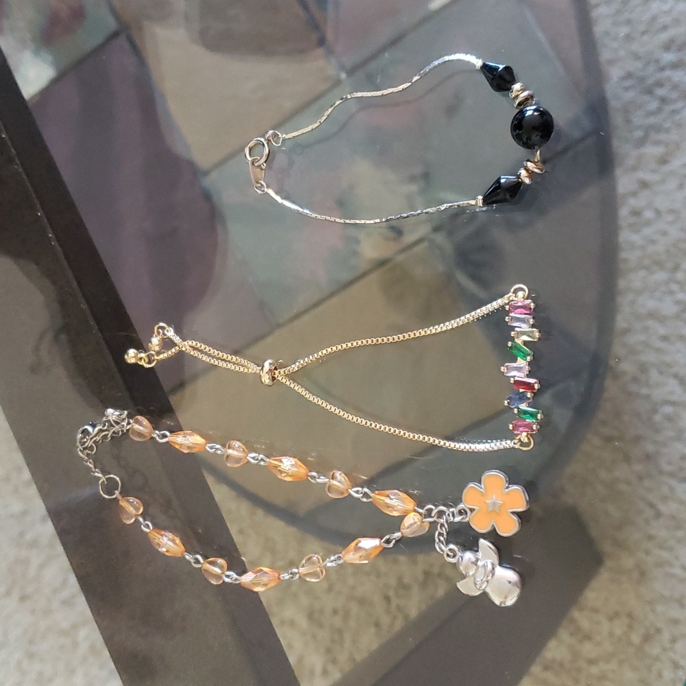 🌸10 for 20🌸 bracelets bundle